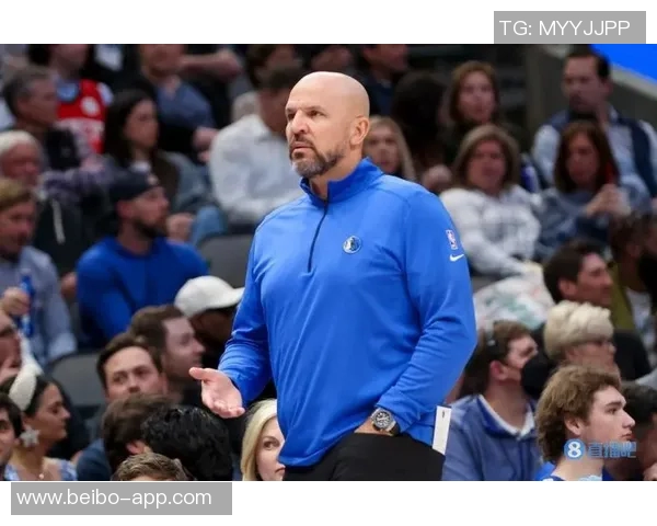 独行侠中锋莱夫利因右脚手术赛季报销球队面临巨大挑战 独行侠中锋莱夫利因右脚手术赛季报销球队面临巨大挑战